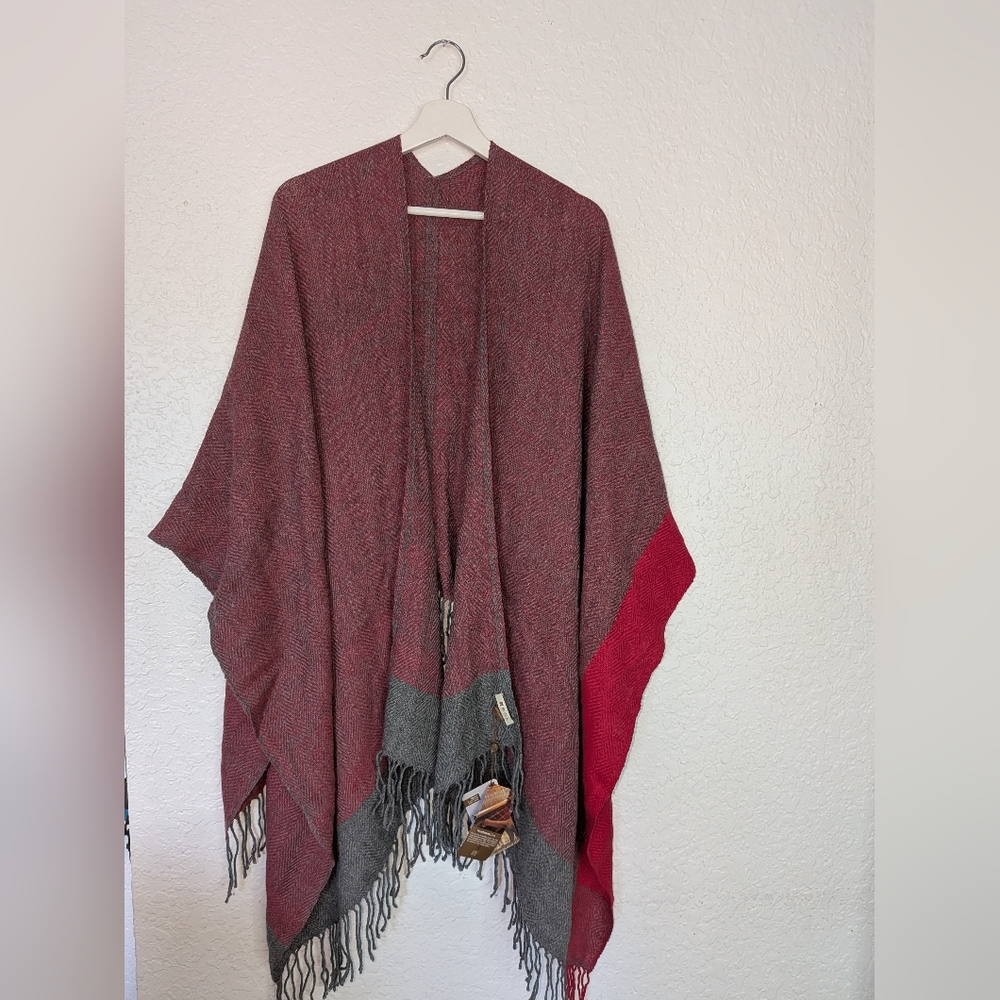 Sol Alpaca Poncho Cape OS